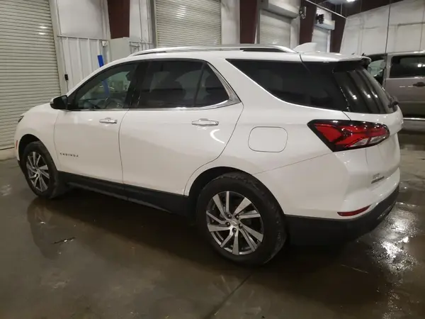 3GNAXXEV9NS165775 2022 CHEVROLET EQUINOX - Image 2