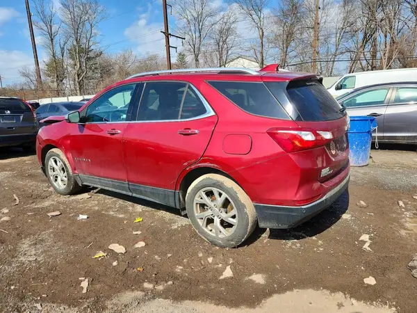 3GNAXXEVXKL334613 2019 CHEVROLET EQUINOX - Image 2
