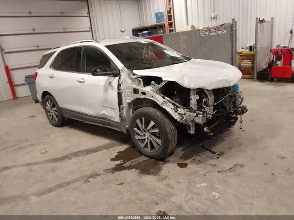 3GNAXXEVXNS218502 2022 CHEVROLET EQUINOX - Image 1