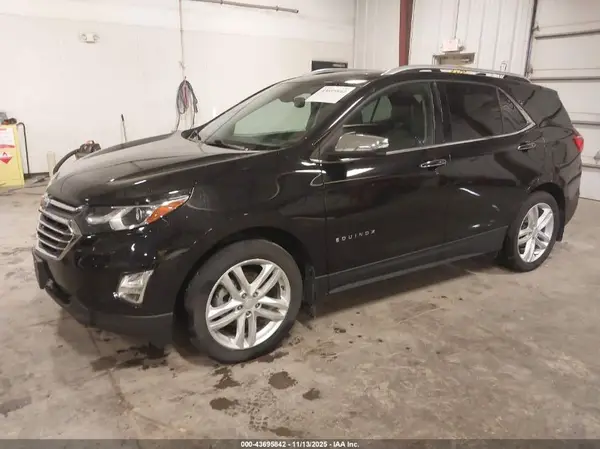3GNAXYEX2KL122604 2019 CHEVROLET EQUINOX - Image 2