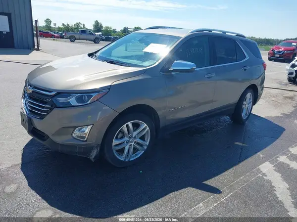 3GNAXYEX8KS586356 2019 CHEVROLET EQUINOX - Image 2