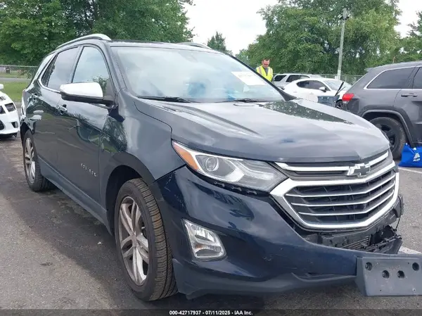 3GNAXYEX9LS671093 2020 CHEVROLET EQUINOX - Image 1