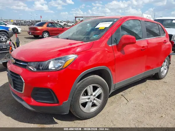 3GNCJKCE2HL193543 2017 CHEVROLET TRAX - Image 2
