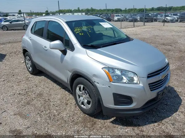 3GNCJKSB0GL235703 2016 CHEVROLET TRAX - Image 1