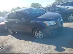 3GNCJKSB0GL245390 2016 CHEVROLET TRAX