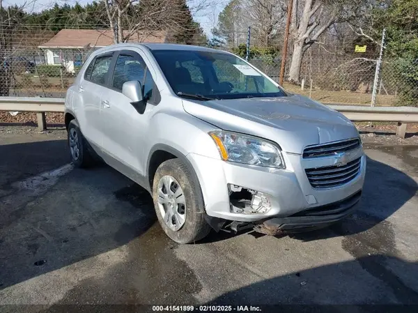 3GNCJKSB0GL253599 2016 CHEVROLET TRAX - Image 1