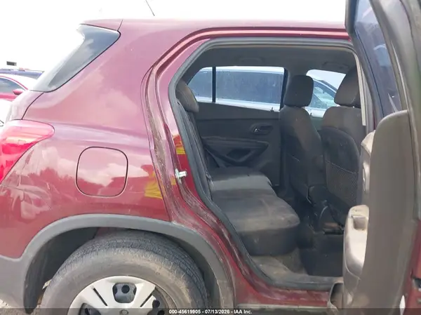 3GNCJKSB0GL260889 2016 CHEVROLET TRAX - Image 8