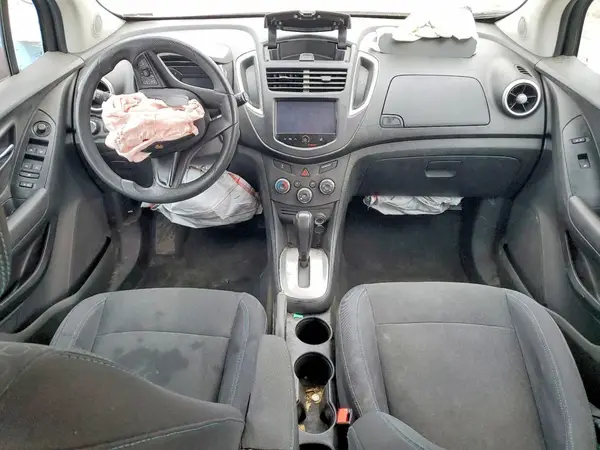 3GNCJKSB0GL271083 2016 CHEVROLET TRAX - Image 8
