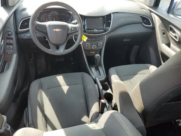 3GNCJKSB0HL132069 2017 CHEVROLET TRAX - Image 8