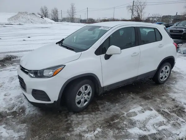 3GNCJKSB0HL146585 2017 CHEVROLET TRAX - Image 1