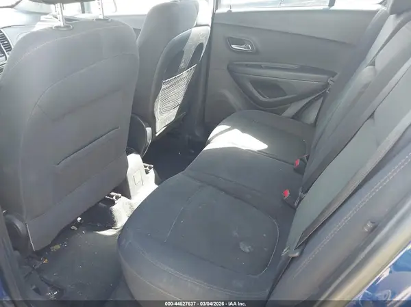 3GNCJKSB0HL164696 2017 CHEVROLET TRAX - Image 8