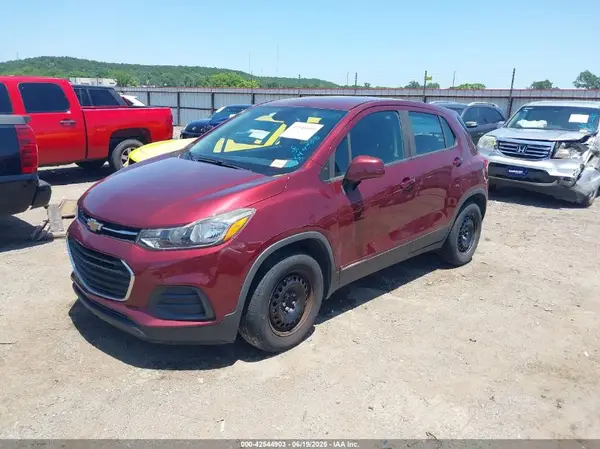 3GNCJKSB0HL170059 2017 CHEVROLET TRAX - Image 2