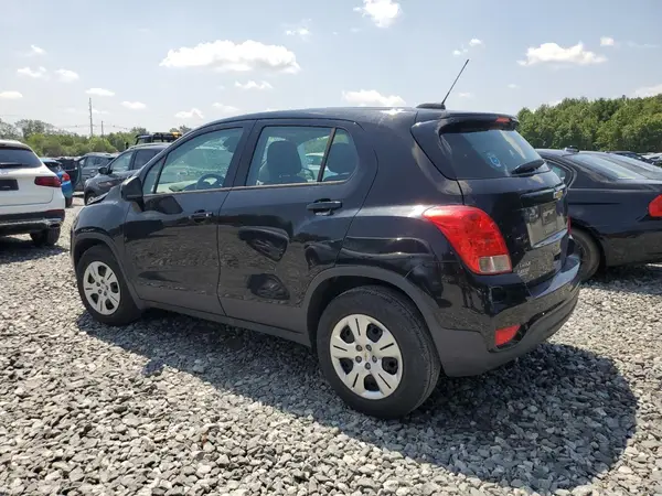 3GNCJKSB0HL256455 2017 CHEVROLET TRAX - Image 2