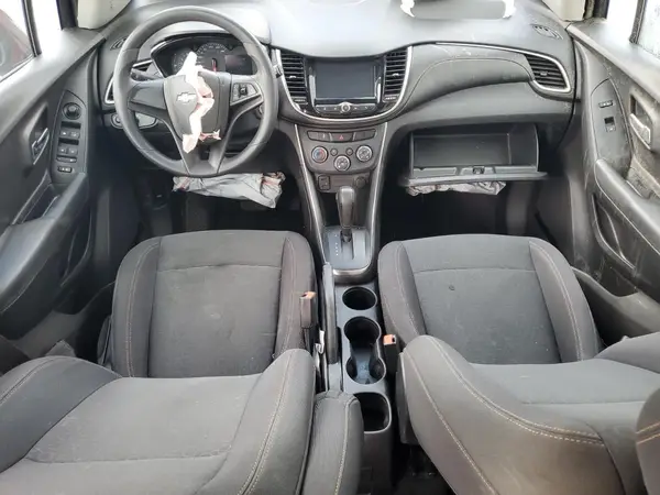 3GNCJKSB0HL270937 2017 CHEVROLET TRAX - Image 8