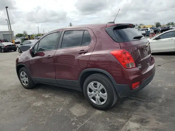 3GNCJKSB0HL275653 2017 CHEVROLET TRAX - Image 2