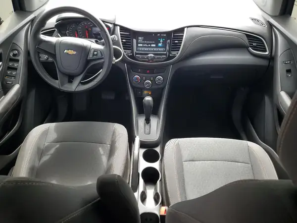 3GNCJKSB0HL275653 2017 CHEVROLET TRAX - Image 8