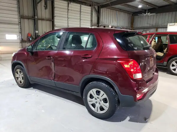3GNCJKSB0HL276026 2017 CHEVROLET TRAX - Image 2