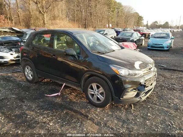 3GNCJKSB0HL279539 2017 CHEVROLET TRAX - Image 1