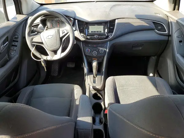 3GNCJKSB0HL279847 2017 CHEVROLET TRAX - Image 8