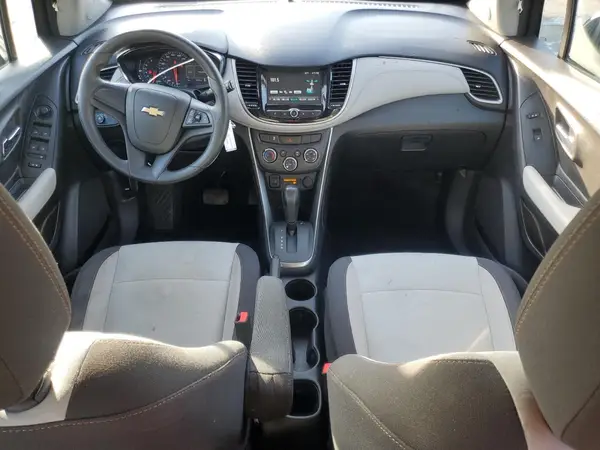 3GNCJKSB0HL282814 2017 CHEVROLET TRAX - Image 8