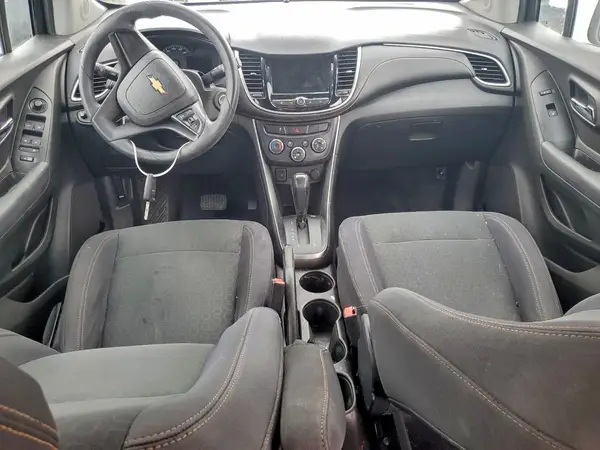 3GNCJKSB0JL177115 2018 CHEVROLET TRAX - Image 8