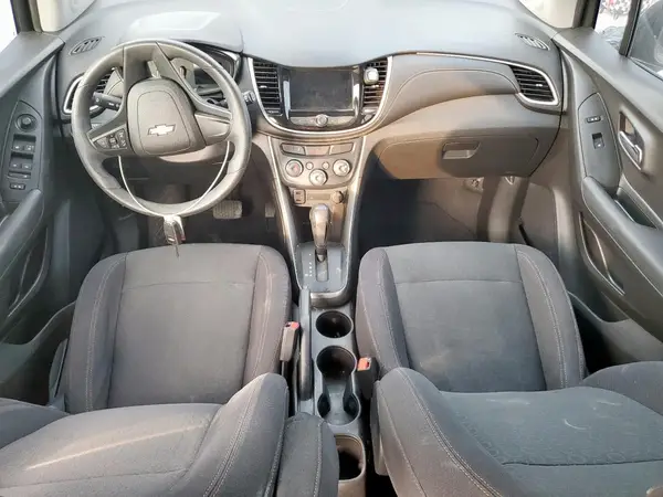 3GNCJKSB0JL239824 2018 CHEVROLET TRAX - Image 8