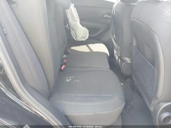 3GNCJKSB0JL241394 2018 CHEVROLET TRAX - Image 8