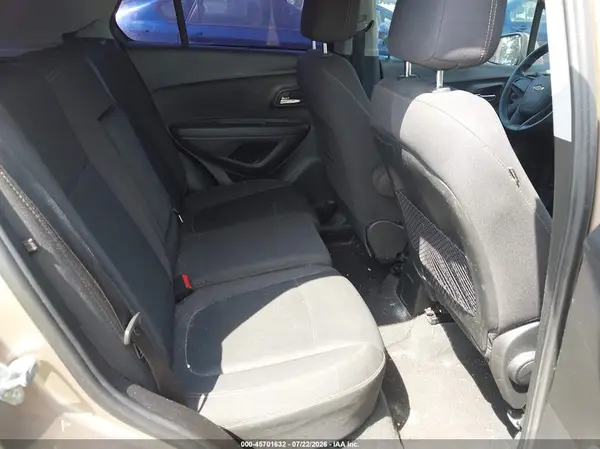 3GNCJKSB0JL255084 2018 CHEVROLET TRAX - Image 8
