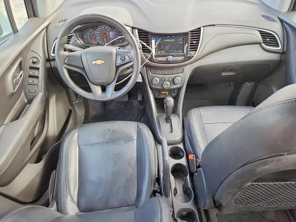 3GNCJKSB0JL293933 2018 CHEVROLET TRAX - Image 8