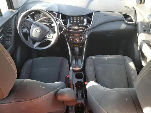 3GNCJKSB0JL337459 2018 CHEVROLET TRAX - Image 8
