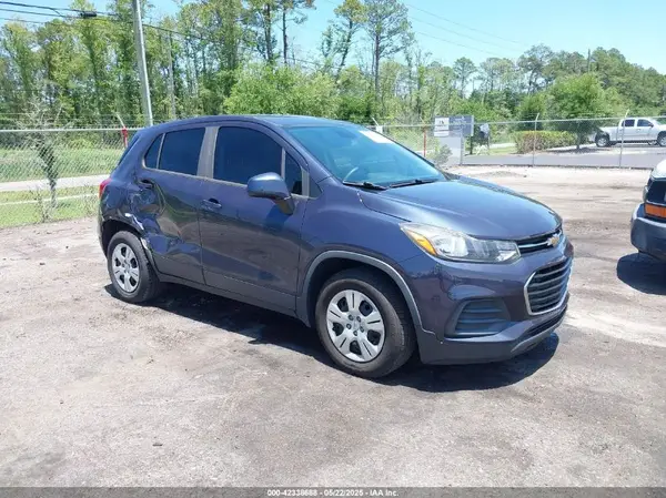 3GNCJKSB0JL340524 2018 CHEVROLET TRAX - Image 1