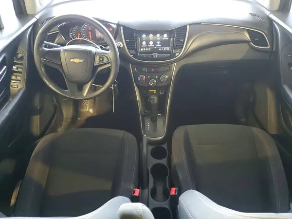 3GNCJKSB0JL351300 2018 CHEVROLET TRAX - Image 8