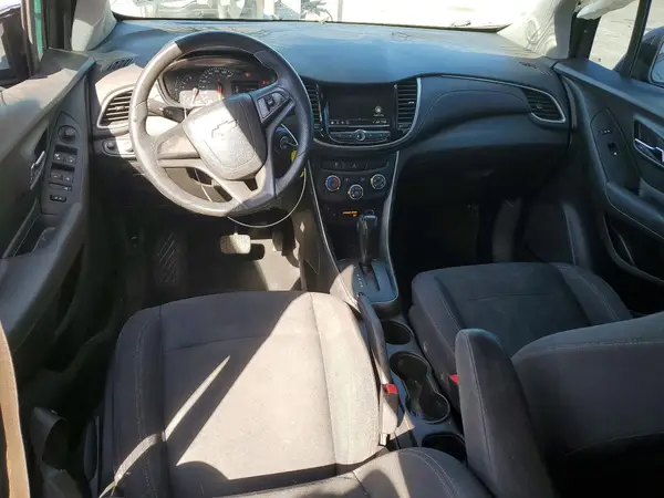 3GNCJKSB0JL367853 2018 CHEVROLET TRAX - Image 8
