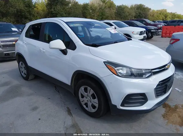 3GNCJKSB0JL374219 2018 CHEVROLET TRAX - Image 1