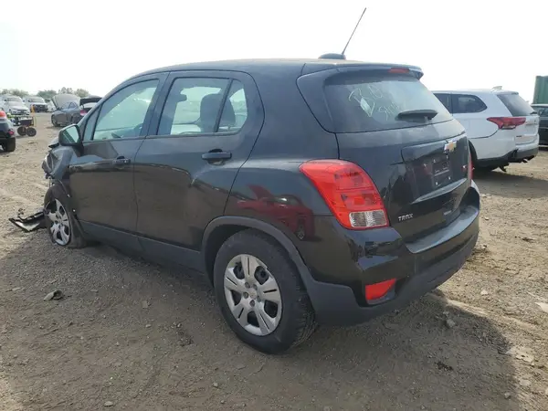 3GNCJKSB0KL129857 2019 CHEVROLET TRAX - Image 2