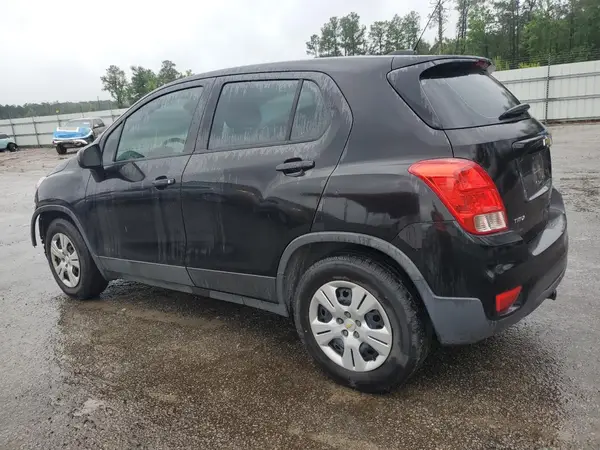 3GNCJKSB0KL134900 2019 CHEVROLET TRAX - Image 2