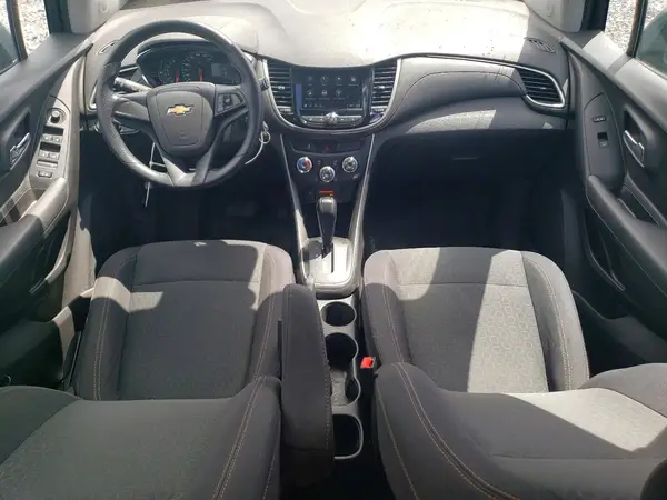 3GNCJKSB0KL143192 2019 CHEVROLET TRAX - Image 8