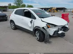 3GNCJKSB0KL145136 2019 CHEVROLET TRAX