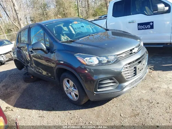 3GNCJKSB0KL239467 2019 CHEVROLET TRAX - Image 1