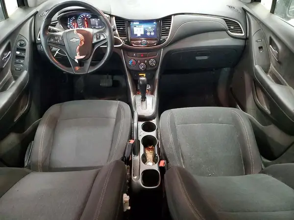 3GNCJKSB0KL254504 2019 CHEVROLET TRAX - Image 8