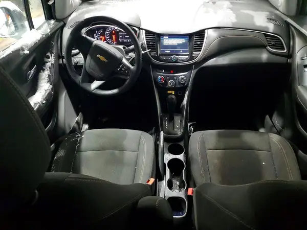 3GNCJKSB0KL255314 2019 CHEVROLET TRAX - Image 8