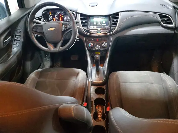 3GNCJKSB0KL334529 2019 CHEVROLET TRAX - Image 8