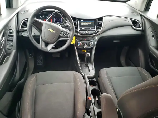 3GNCJKSB0KL355767 2019 CHEVROLET TRAX - Image 8