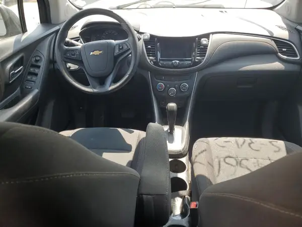 3GNCJKSB0KL364260 2019 CHEVROLET TRAX - Image 8