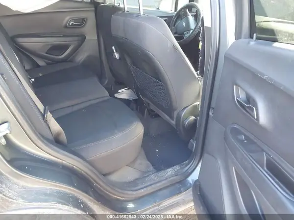 3GNCJKSB0KL369409 2019 CHEVROLET TRAX - Image 8