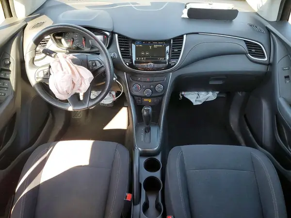 3GNCJKSB0KL374576 2019 CHEVROLET TRAX - Image 8