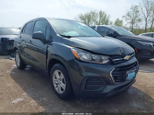 3GNCJKSB0KL378756 2019 CHEVROLET TRAX - Image 1