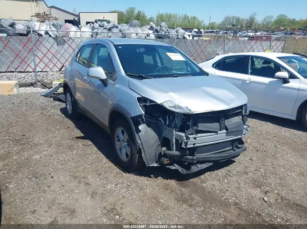 3GNCJKSB0LL130816 2020 CHEVROLET TRAX - Image 1