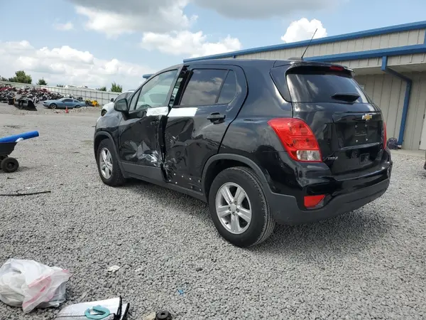 3GNCJKSB0LL140780 2020 CHEVROLET TRAX - Image 2