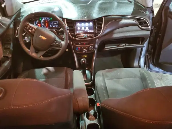 3GNCJKSB0LL156204 2020 CHEVROLET TRAX - Image 8